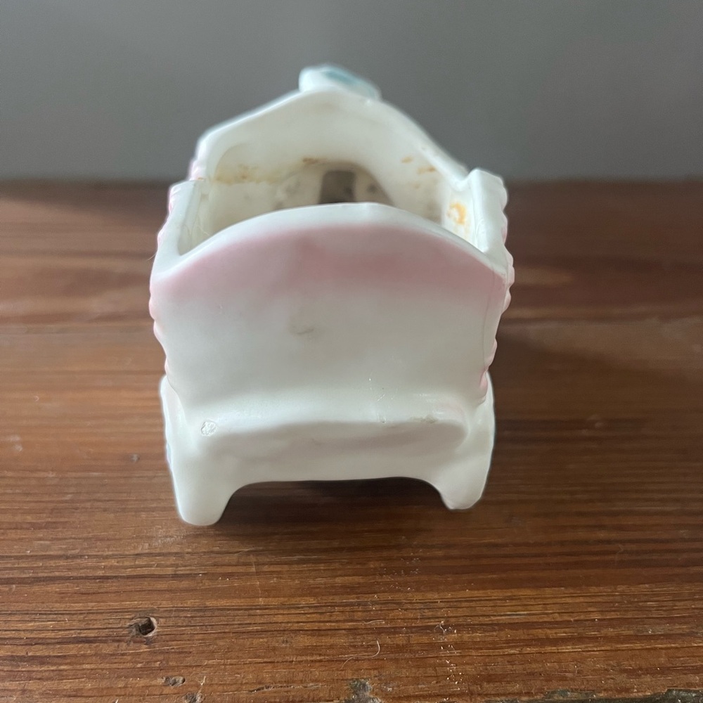 Pastel Train Figurine by Ardco - vintage ceramic - Picture 4 of 6